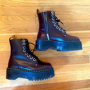 Jadon max dr. martens size 39/us size 8